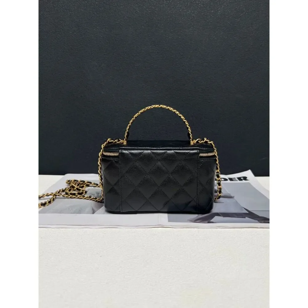 Chanel Women Pre-Loved Bag Very Good Condition